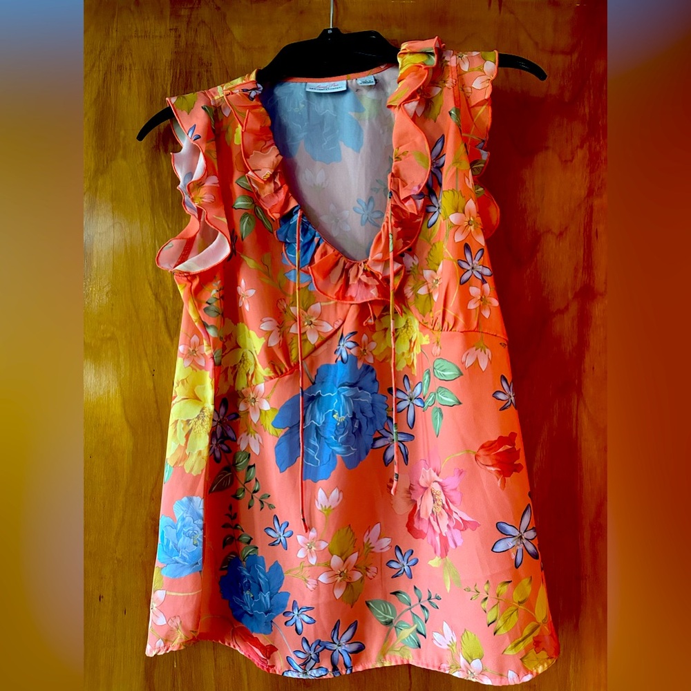 Floral tank!!!